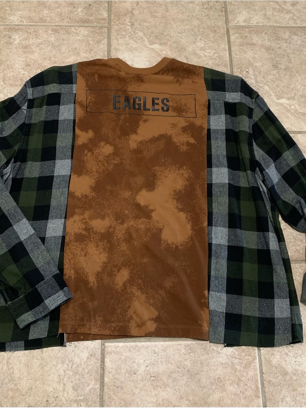 Philadelphia Eagles Upcycled T-shirt flannel top XL - Picture 3 of 4